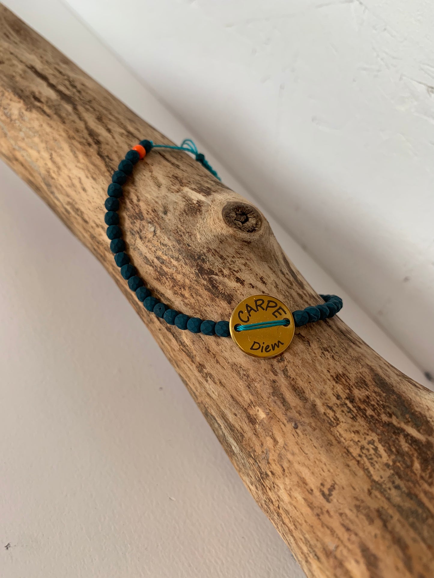 Bracelet "CARPE Diem" doré